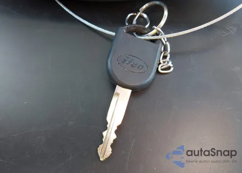 2009 Ford Focus Se z USA, uszkodzony, nr VIN 1FAHP35N99W268341